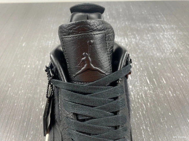 1st Kicks 4 819139- Pony Retro Hair 1001 Jordan ModernLook Black 1201